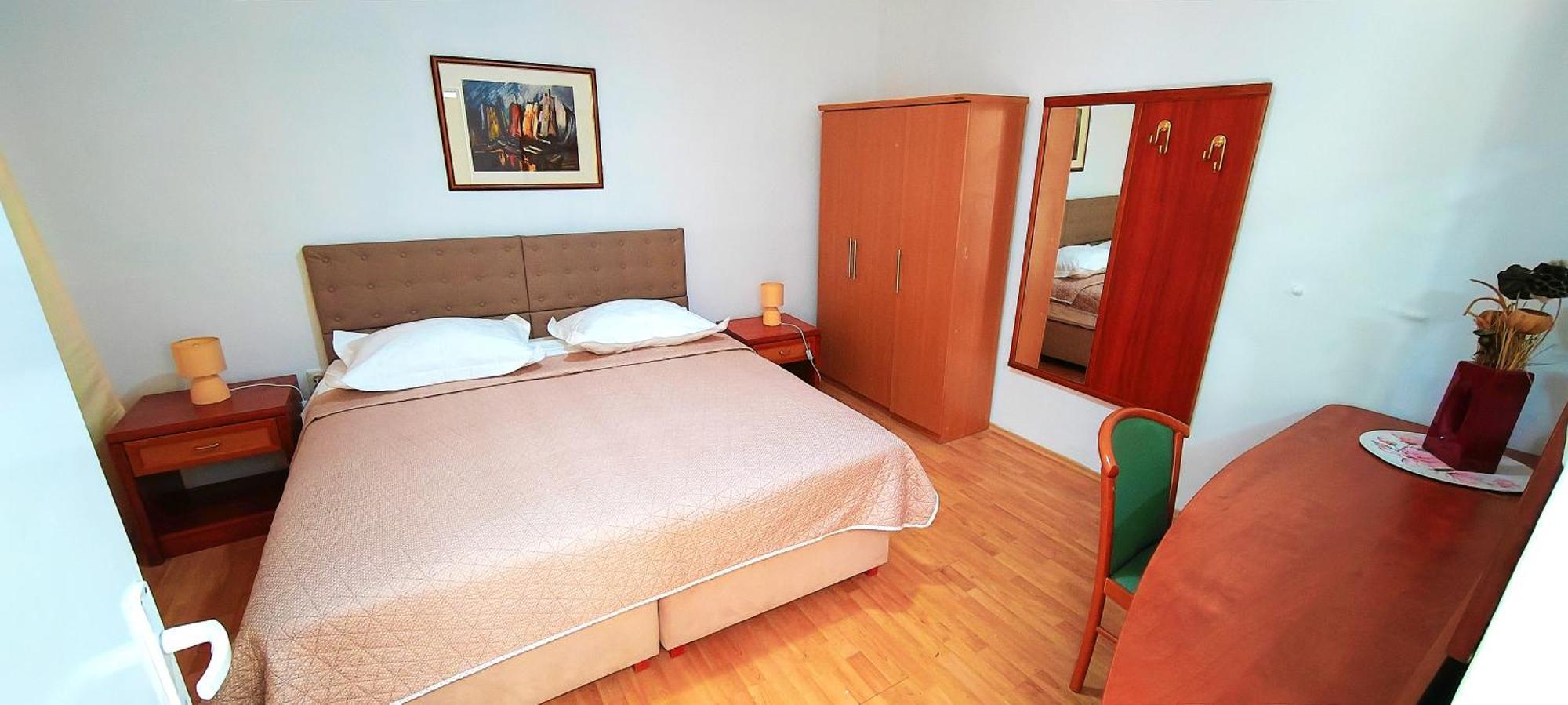 Apartments Jadranka Tučepi Habitación foto